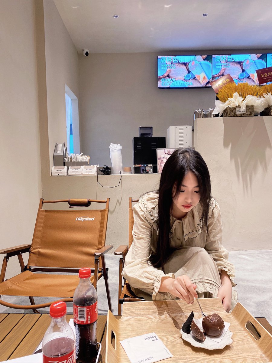 做个好女孩 https://t.co/0Ou7LZPpCc