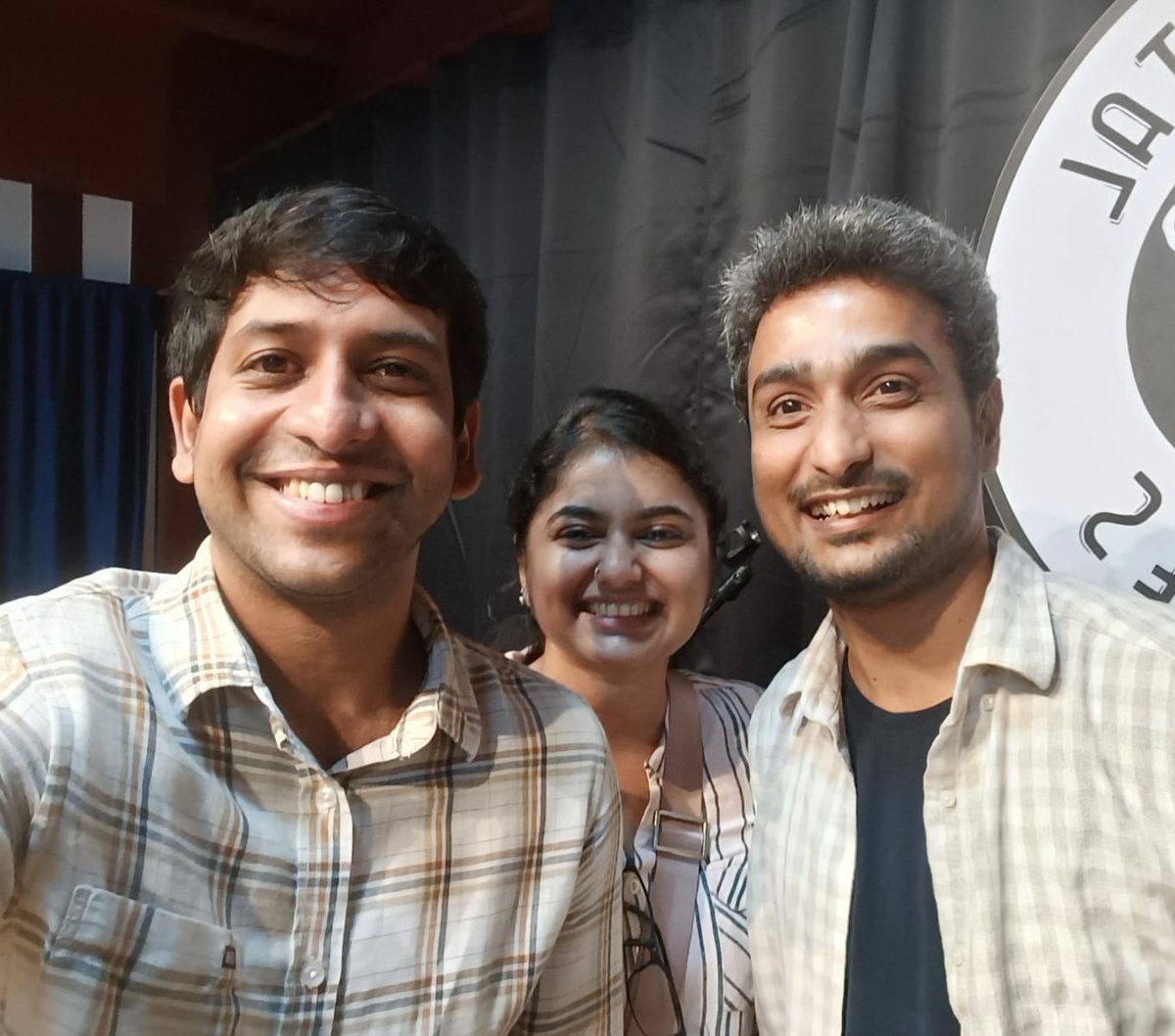 anandj_'s tweet photo. Fortunate to have caught @kdthecomic 's final #KDno1 show finally in Mumbai. Laughed so much that eyes were in tears every 10 mins. Thank you, KD, the middle class relatable comedian. ❤️
#KudumbangalKondadumVetri https://t.co/kJReN0hvgz