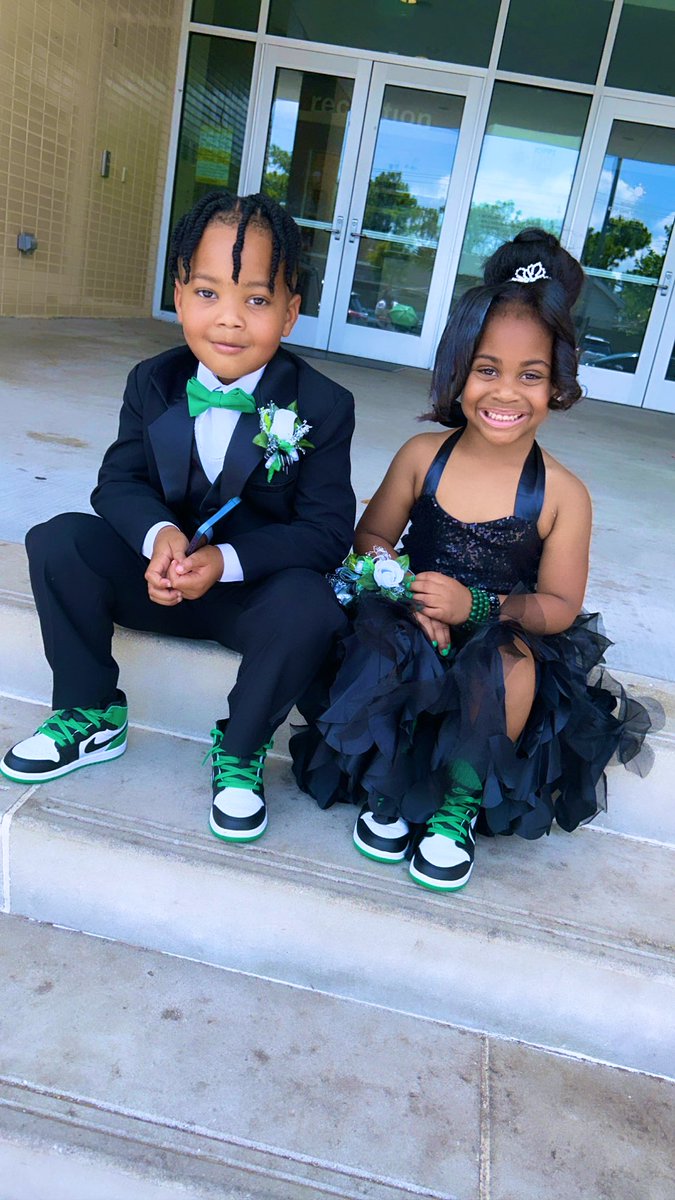 labrittnay's tweet photo. Malikβ’Denym π₯Ίπ«ΆπΎ, #PrekProm #toddler #MrForeverFly https://t.co/rV5U0PKlvH