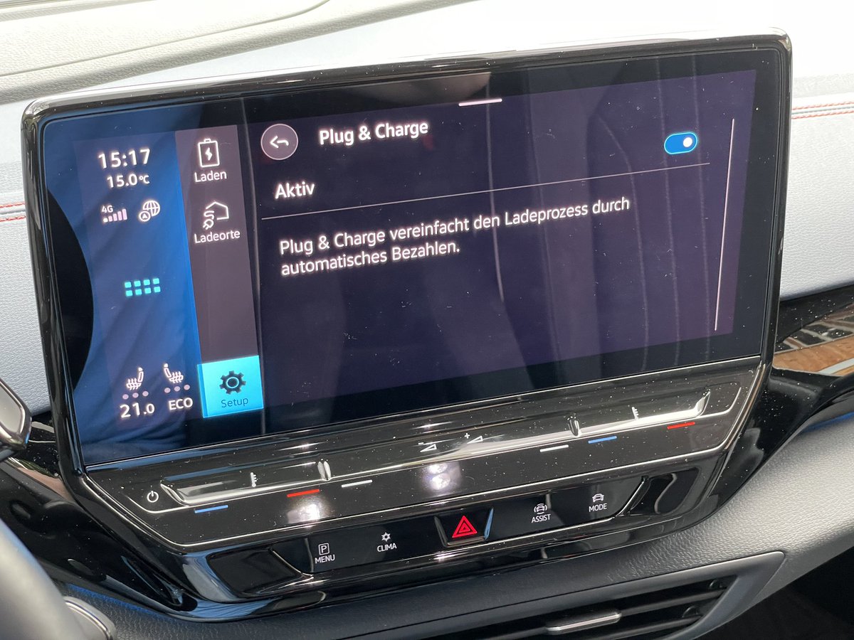 elektrologisch's tweet photo. „Bidirektionales Laden“ und „Plug and Charge“ mit der ID. Software 3.2 aktiviert. Mehr dazu bald auf meinem YouTube Kanal und hier auf Twitter. Bis dahin schaut doch mein Video zu 3.2 und den Blogeintrag dazu an. #vwidsoftware32 #idsoftware32 @cariad_tech @volkswagen https://t.co/6a1XWwZoBX