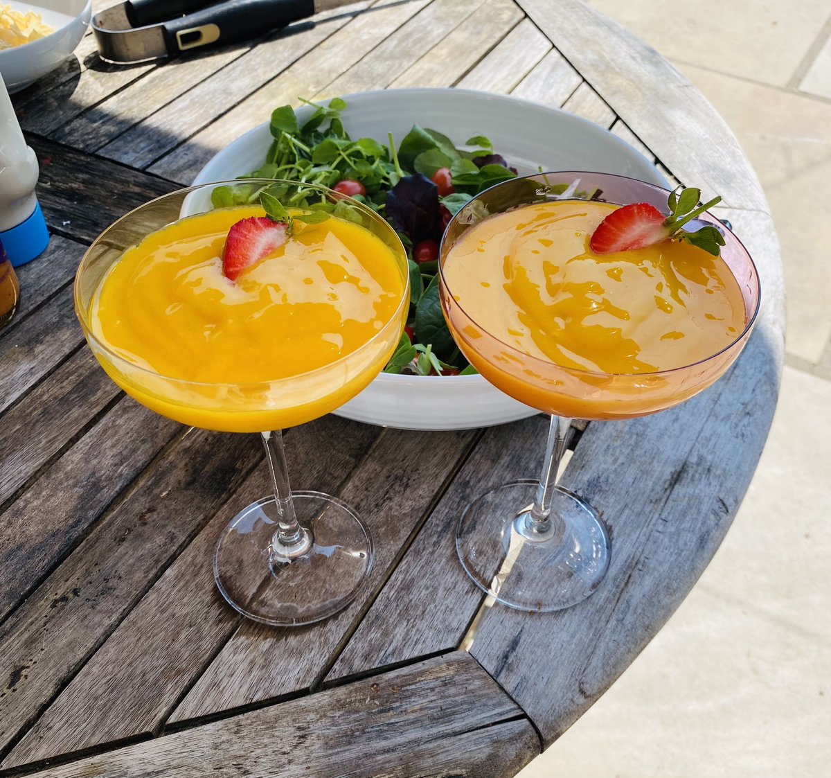 This is what my <a href="/nutribullet/">nutribullet</a> is for, I knew it! A lot of mango went into this Daiquiri to be fair! 🥭 🍹