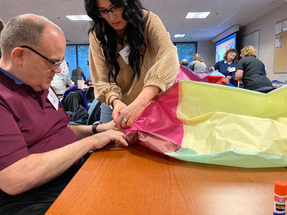 hey_miss_h's tweet image. Having so much fun at this DoD-sponsored STEM workshop. Thanks, @DrYemothy ! #DocYSTEM #STEMeducation