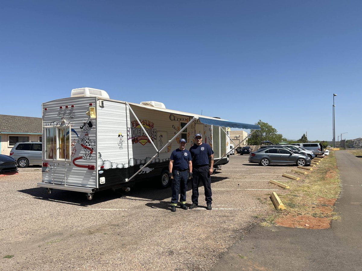 Fryfiredistrict's tweet photo. Exited to support U of A Get Out and Play Day!!  Smoke house and fire spray prop is ready for YOU!! Come enjoy games and life!!  Leffingwell Park, Huachuca City.  See ya here! https://t.co/wfos3FIczX