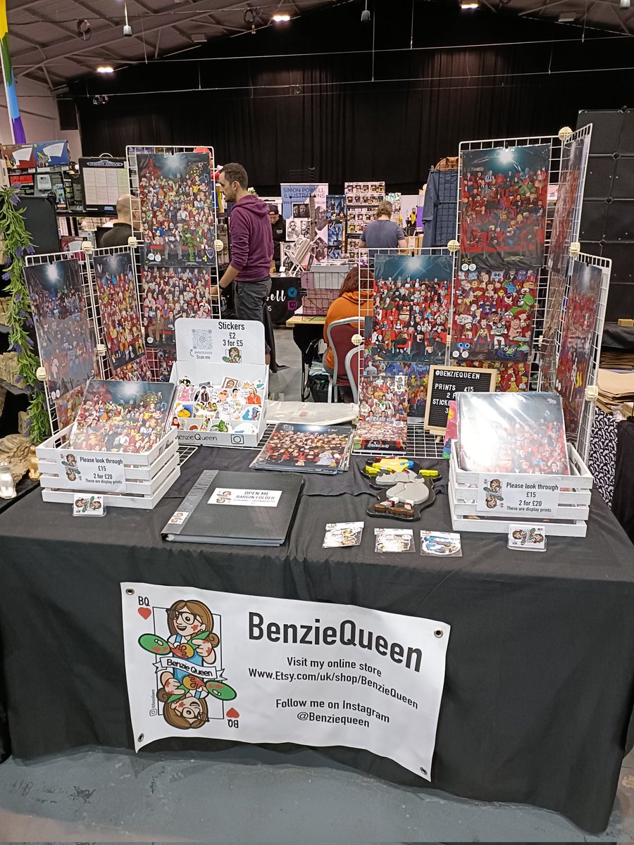 It's nearly time to wrap up here <a href="/walescomiccon/">Wales Comic Con</a> and what a day! Thanks everyone who came by the stall and said hello! And everyone who bought a print/sticker and the new owner of Mr burns
#comiccon #ukcomiccon #ukconvention #artistalley #artiststall #seller #traderstall #trader