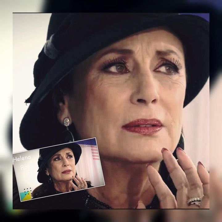 MabelMiller84's tweet image. Que tu sábado sea tan hermoso como el rostro de nuestra queridísima Helena Rojo. 
#helenarojo 
#ojosbonitos
#rostroperfecto
#HelenaRojo
#niñasdehelenarojo