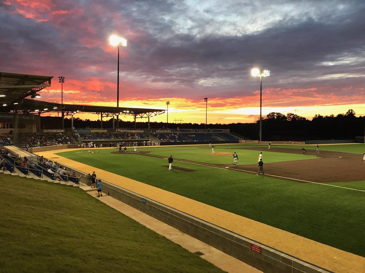 StrandCole's tweet photo. Grateful for the opportunity to continue my athletic and academic career at Wake Tech CC! @waketechbsb #jucoroute #committed https://t.co/6kFWkLv5jr