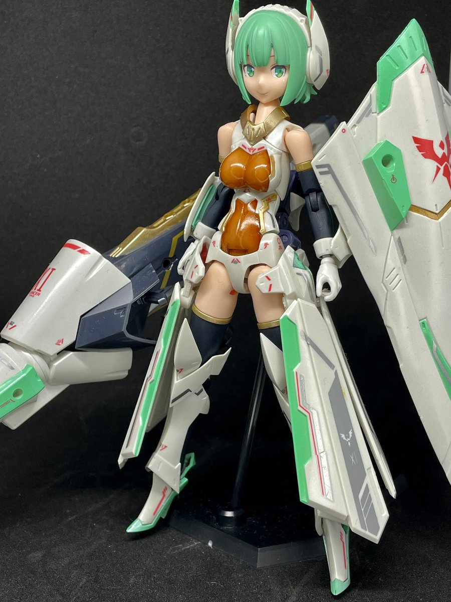 yuyuyu_main's tweet image. バレットナイツ【シルフィ】完成しました

特徴的なランスをショートバレルで運用
機動力と火力の両立を目指した。
#メガミデバイス