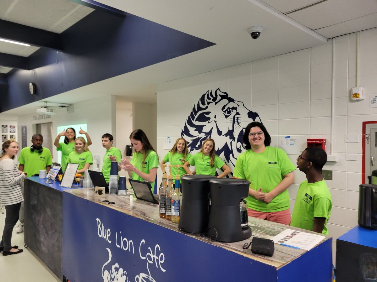 Jennifer Milinki tweet media