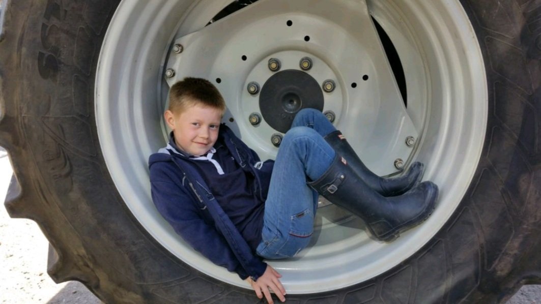 Lissy_Helen's tweet photo. 2 weeks tomo this dude turns 15!!! Flipping heck, where has the time gone...his bday request trip to Camden Market with me 🥰 any tips on what to do/where to go gratefully received #toad1 #mamabear ❤❤ xxxx https://t.co/RDbnxvUuY6