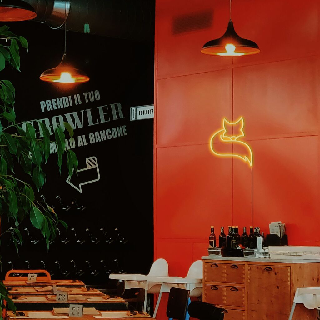 If you have a special love for foxes and would want something to accentuate your home, cafe or anything that will bring your wall to life, the fox neon LED Light from HiNeon may just be for you. Link in bio!

#hipattern #hineon #fox #neon #sign #home #de… instagr.am/p/CsMOASpPMfW/