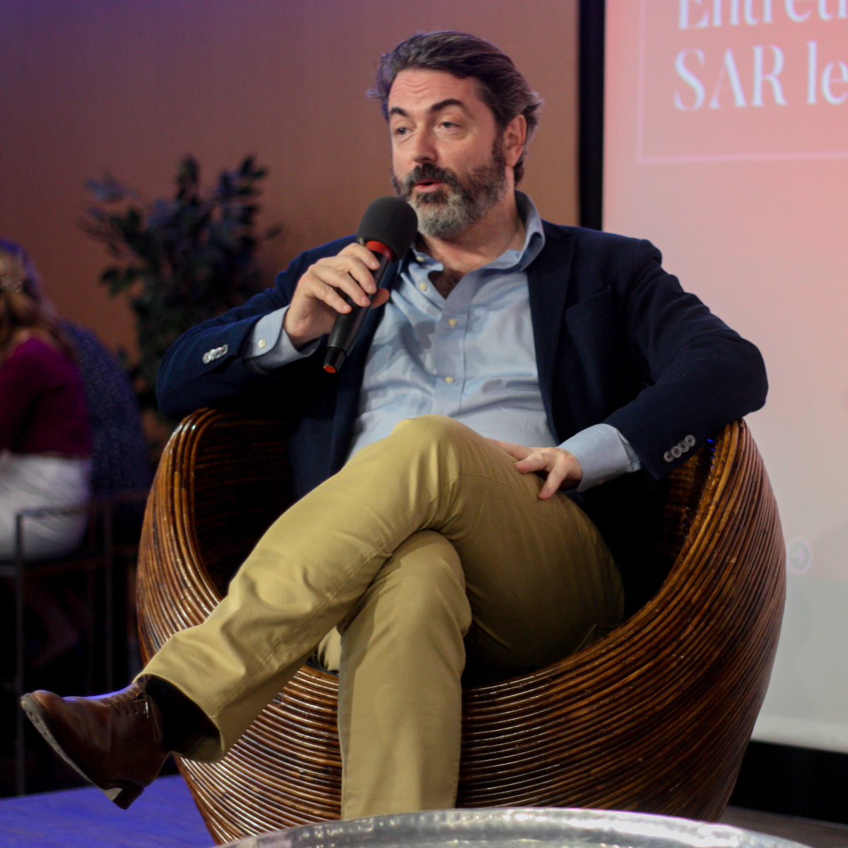 actionfrancaise's tweet image. Après un entretien avec SAR le prince Joachim Murat et une intervention d’Hilaire de Crémiers, Olivier Perceval, secrétaire général de l’Action française a conclu notre grand colloque sur la France en danger.