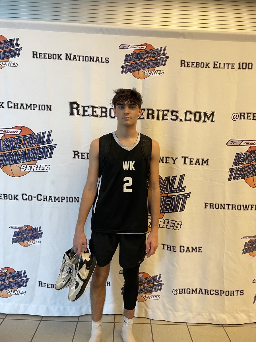 Brittany May tweet media