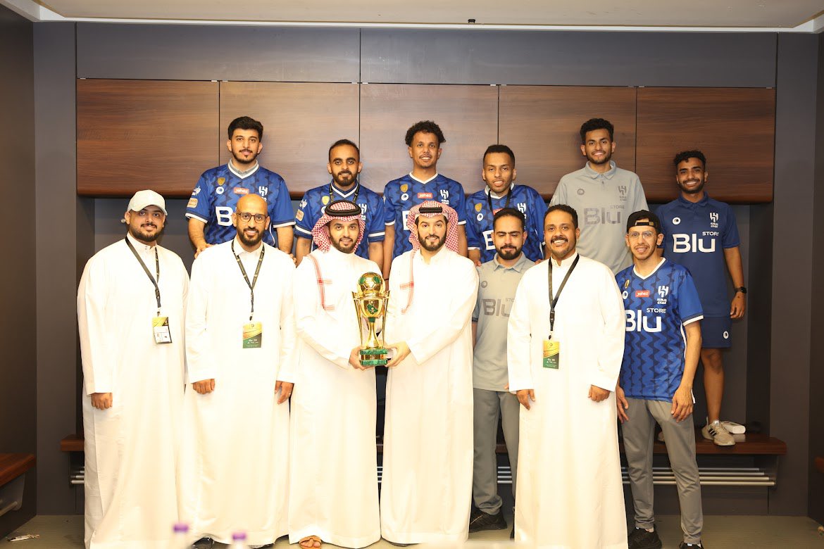 aalthunayan20's tweet photo. أغلى البطولات.. ألف مبروووك
اللهم لك الحمد
🏆💙 https://t.co/QM0AiMtQHt
