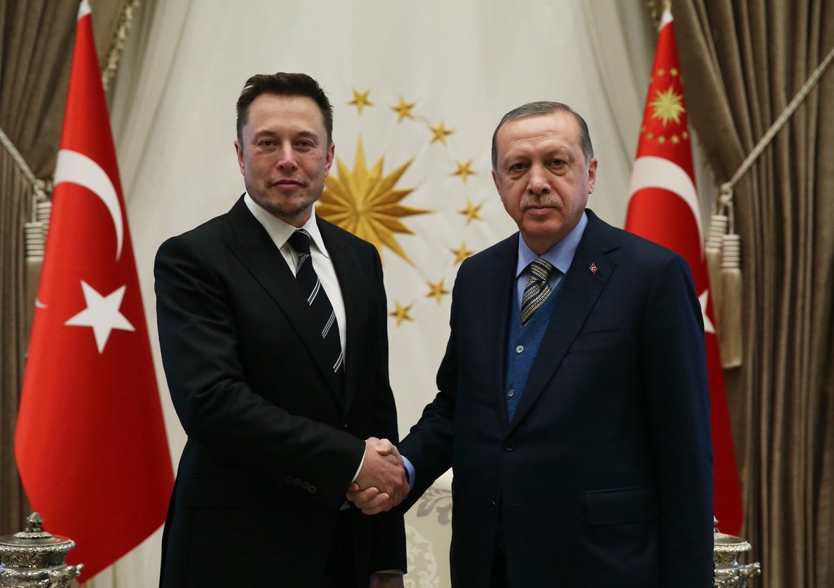 CoffeyTimeNews's tweet photo. Nothing to see here..

Just @elonmusk silencing his buddy  Erdogan’s opponent https://t.co/hL7rcp9A0T