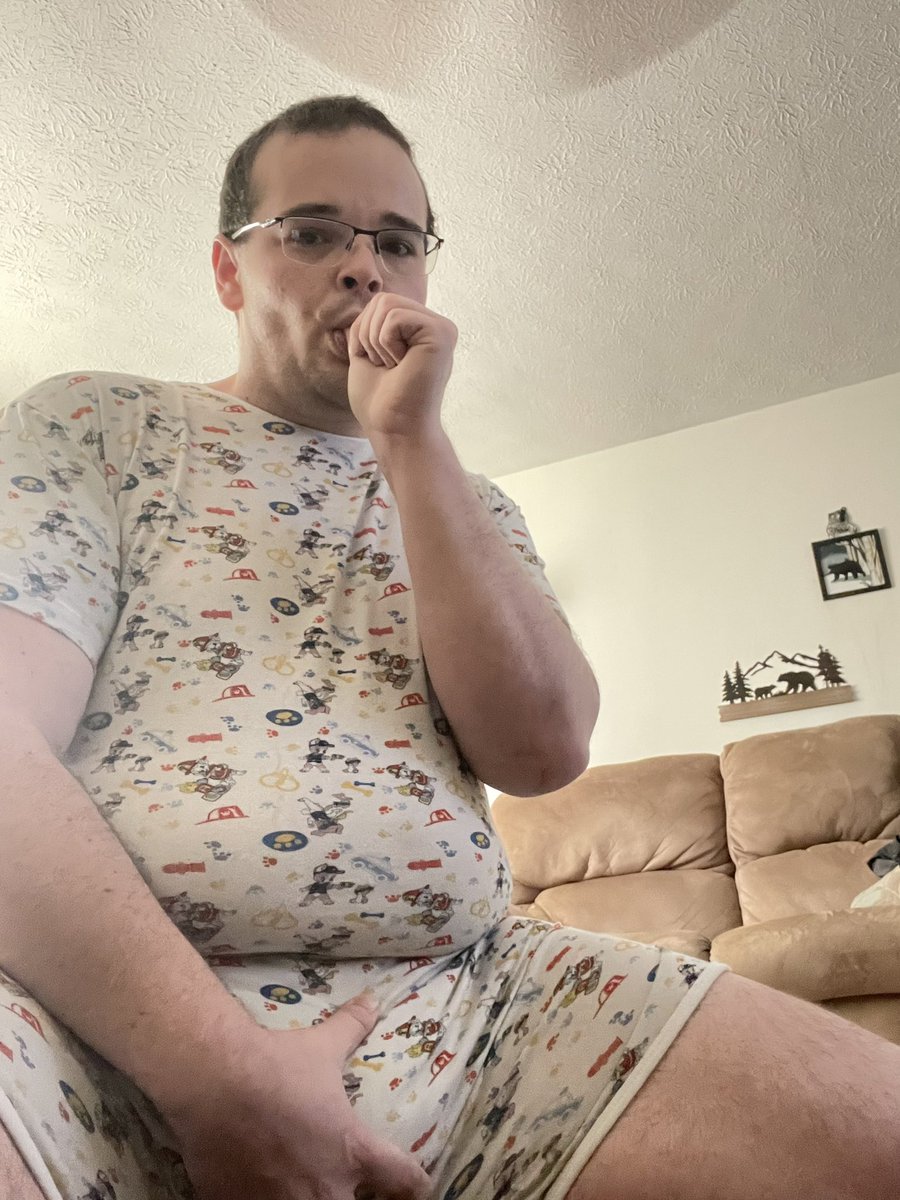 babychris0722's tweet photo. All dressed for the day #diapercheck #diapercuck https://t.co/q9gZel7q3J