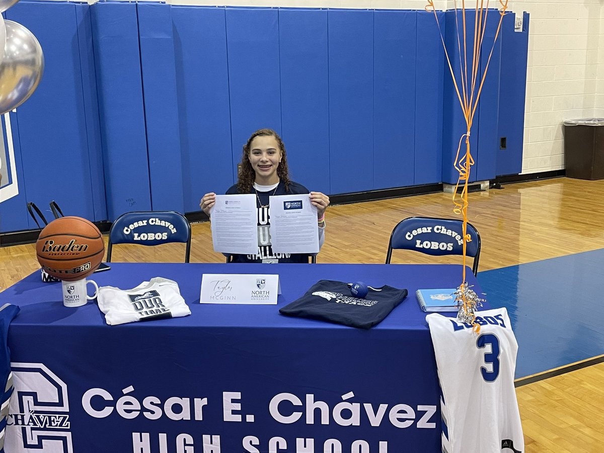 LadyLoboHoopz's tweet photo. Congratulations are in order for Taylor McGinn! She committed to NAU as a dual sport athlete for basketball &amp; track !!!  As you end one chapter of your life you begin another. Sky is the limit Taylor and we’re all so proud of you and rooting for you ! #ladylobohoopz #signingday https://t.co/vfXexIiZI0