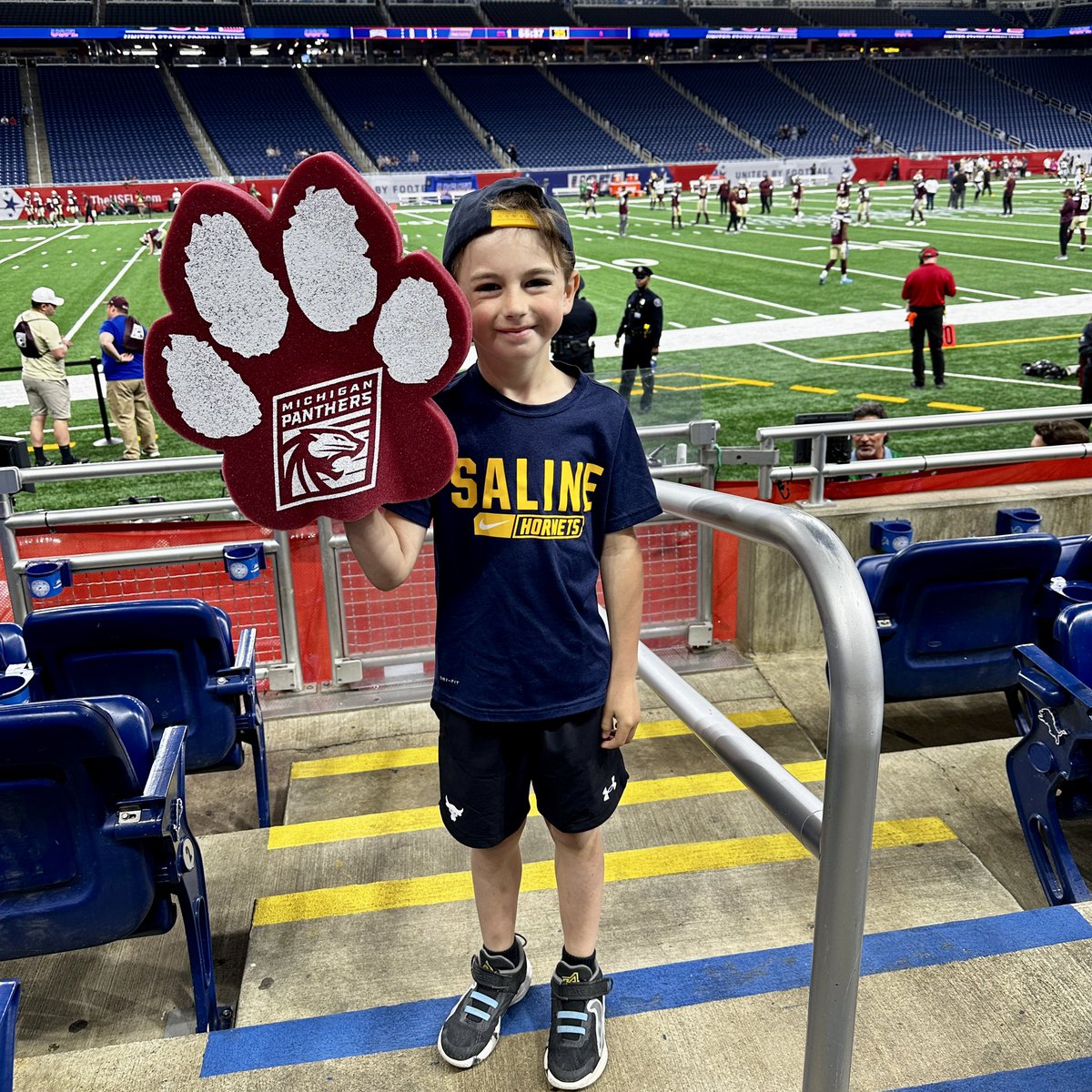 TreyL1tz's tweet photo. @USFLPanthers #letshunt 🐾 https://t.co/tIyJcibG9K