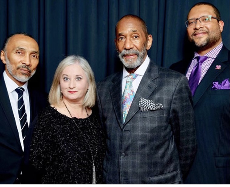 I will appear w/ my #FoursightQuartet on June 22nd-25th 2023, at #BlueNoteNewYork. 

#ReneeRosnes, #JimmyGreene, #PaytonCrossley, and Yours Truly hope to see you there. 

Visit roncarterjazz.com for ticket links. 

#roncarter #roncarterbassist #livejazz #jazznyc