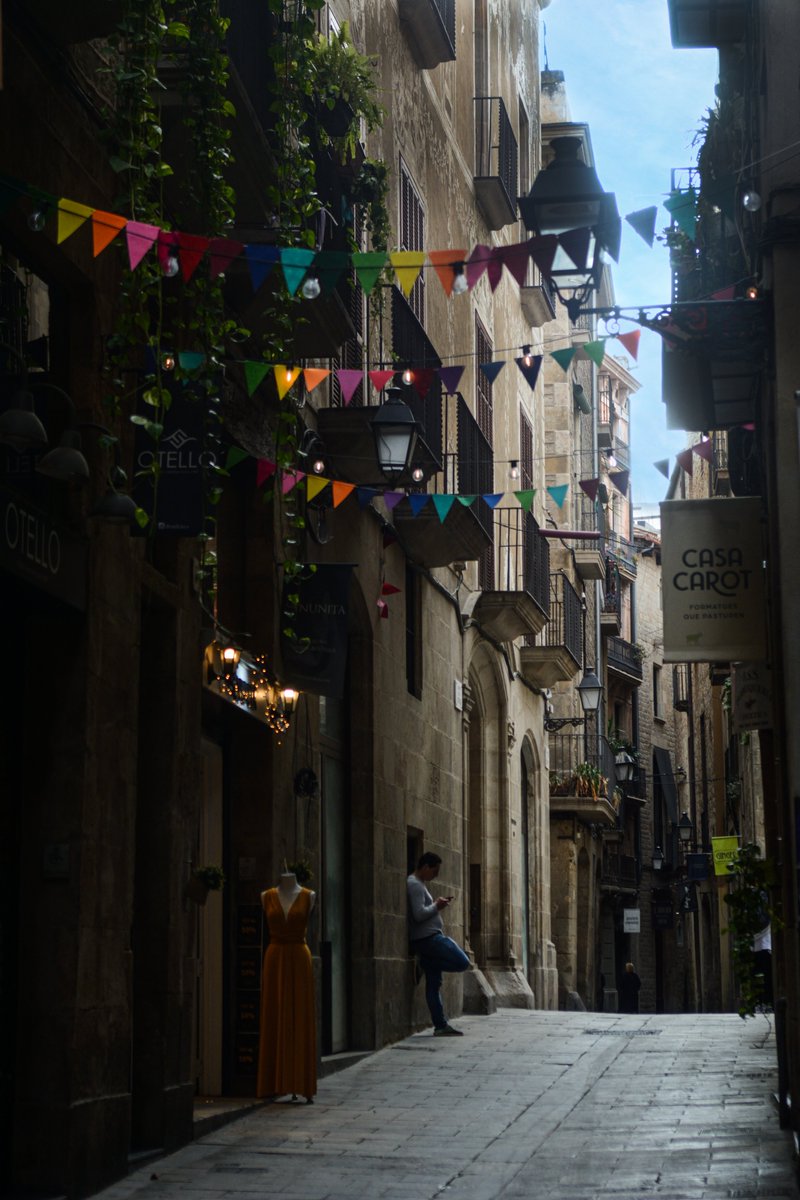 #Barcelona #BarriGòtic #urbanphotography #streetphotography #nikonphotography #Nikon