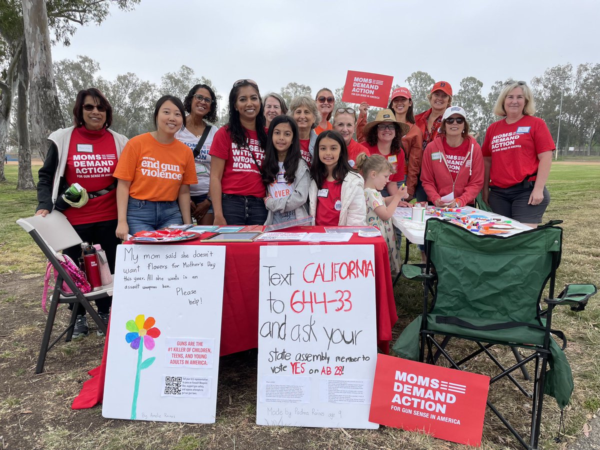 For #MothersDay, I don't need flowers, I need for my kids to come home safe. I'm at a rally with <a href="/MomsDemand/">Moms Demand Action</a> volunteers &amp; survivors of gun violence demanding our lawmakers reinstate the assault weapons ban!
Text FED UP to 644-33 to contact your lawmaker and demand they act!