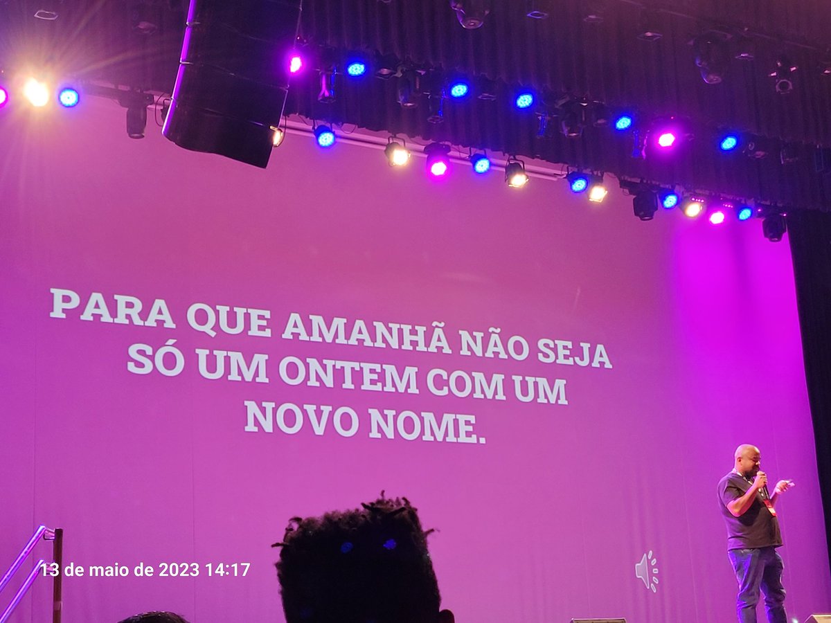 RayD_Agnes's tweet photo. Impactada, emocionada e representada. Apenas posso agradecer por te ouvir hoje @leoaraujopp   #GUMP2023 https://t.co/tuY0Dz23EL