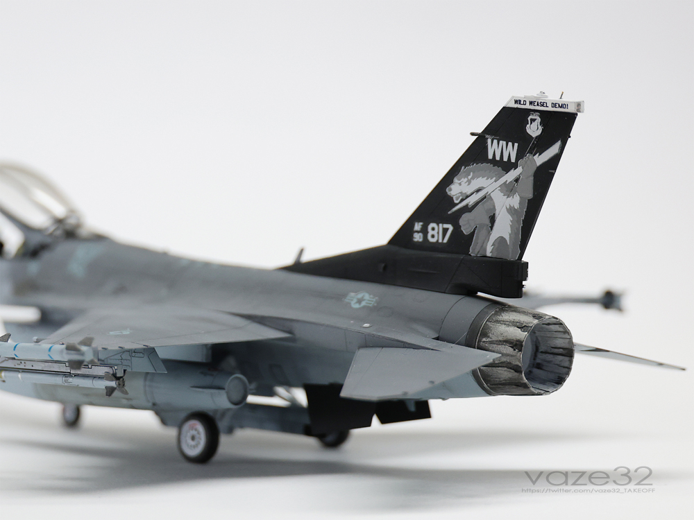 vaze32_TAKEOFF's tweet image. ちなみに会場入りは何時になるか判りません😅
　
#田宮模型
#F16CM
#wildweaseldemo
#オリジナルデカール