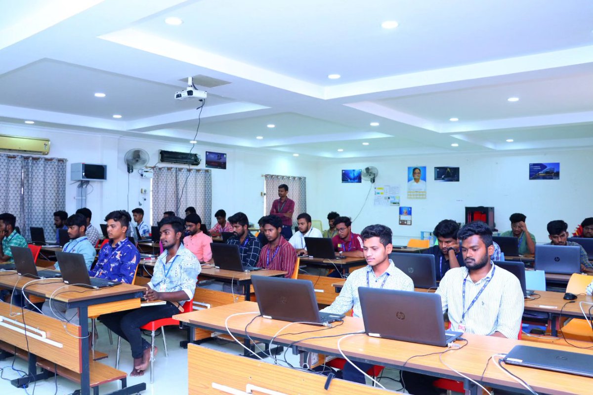 ksrmceofficial's tweet photo. S D Cell in association with the department of ECE is organized a one week workshop on " Game Design using Unity 3D" for VI SEM ECE students from 8th to 12th May. 

#skilldevelopmentcell #ksrmece #ksrmskilldevelopmentcell #KSRM #ksrmce #kandulagroups #engineering #kadapa https://t.co/KpEZfVWJjF