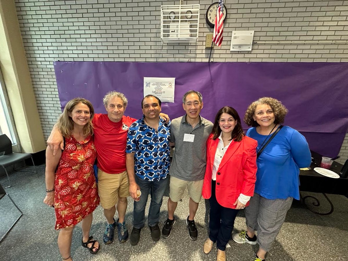 ms54pta_btw's tweet photo. So great to support @ps145m and the @cec3nyc #pancakebreakfast at The Bloomingdale School today! Thanks for having us! @nycdistrict3 https://t.co/eas0ms3ZFb