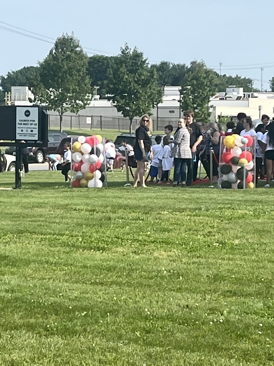 #holawood was a great turnout! <a href="/canstafford/">Candice Stafford</a> <a href="/mikeruppenkamp/">Michael Ruppenkamp</a>