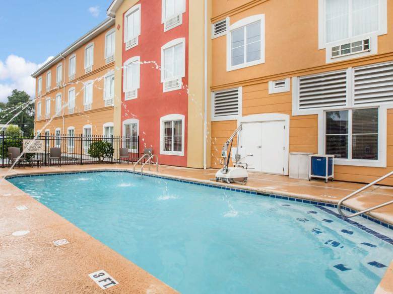 Three Year Letterman tweet media