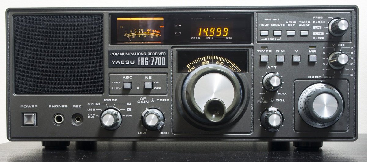 Yaesu FRG-7700
Communications Receiver