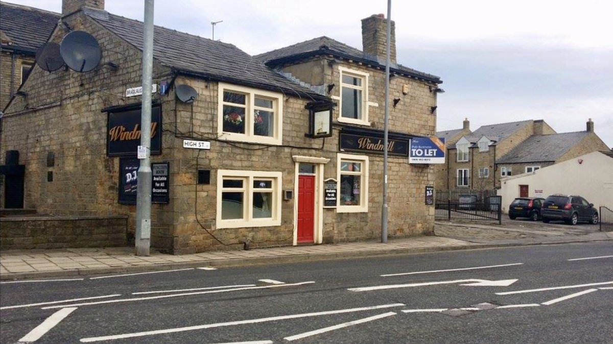SaltsWalks's tweet photo. On #WindmillDay, the puzzle of the Windmill on the old #Shipley town seal. There was one in Wibsey built in 1682 &amp; nearby, the Grade II Listed Windmill Inn was originally the miller’s house. The mill was demolished in 1838 &amp; the pub closed its doors 175yrs later. #LostPubs https://t.co/85srZTkFPL