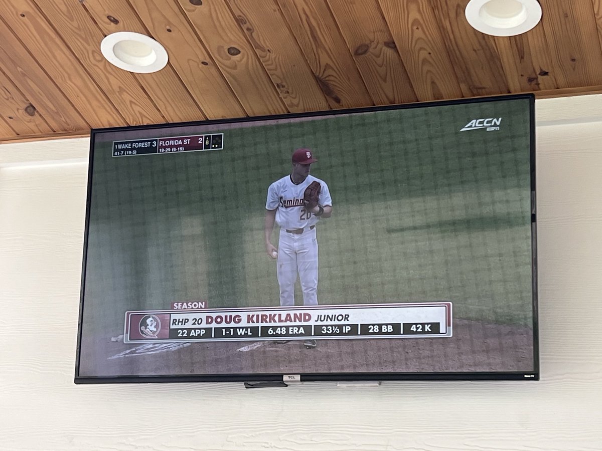 The man throwing GAS #gonoles #fsubaseball