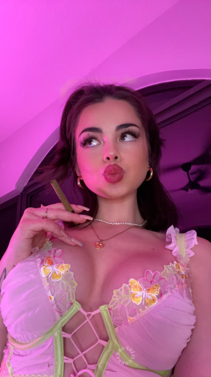 urlilgoddess's tweet photo. - 𝗺𝗼’ 𝘁𝗶𝘁𝘁𝘆 𝗹𝗲𝘀𝘀 𝗽𝗿𝗼𝗯𝗹𝗲𝗺𝘀 - https://t.co/iomDUqpUpu