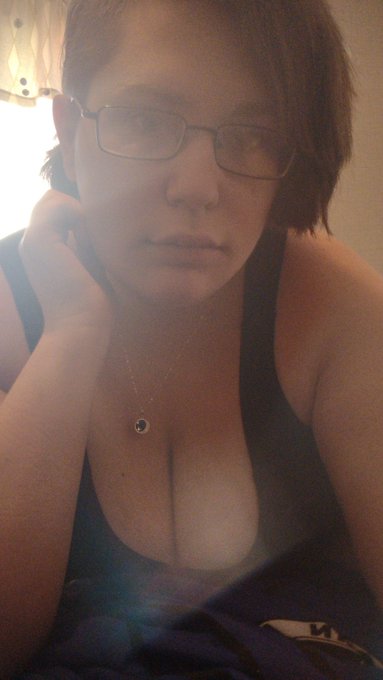 Want a peak? 😘  #selling_content #SellingContent https://t.co/q5viz2JS2X<a href="/tag/selling_content"class="tags">#selling_content</a><a href="/tag/sellingcontent"class="tags">#SellingContent</a>