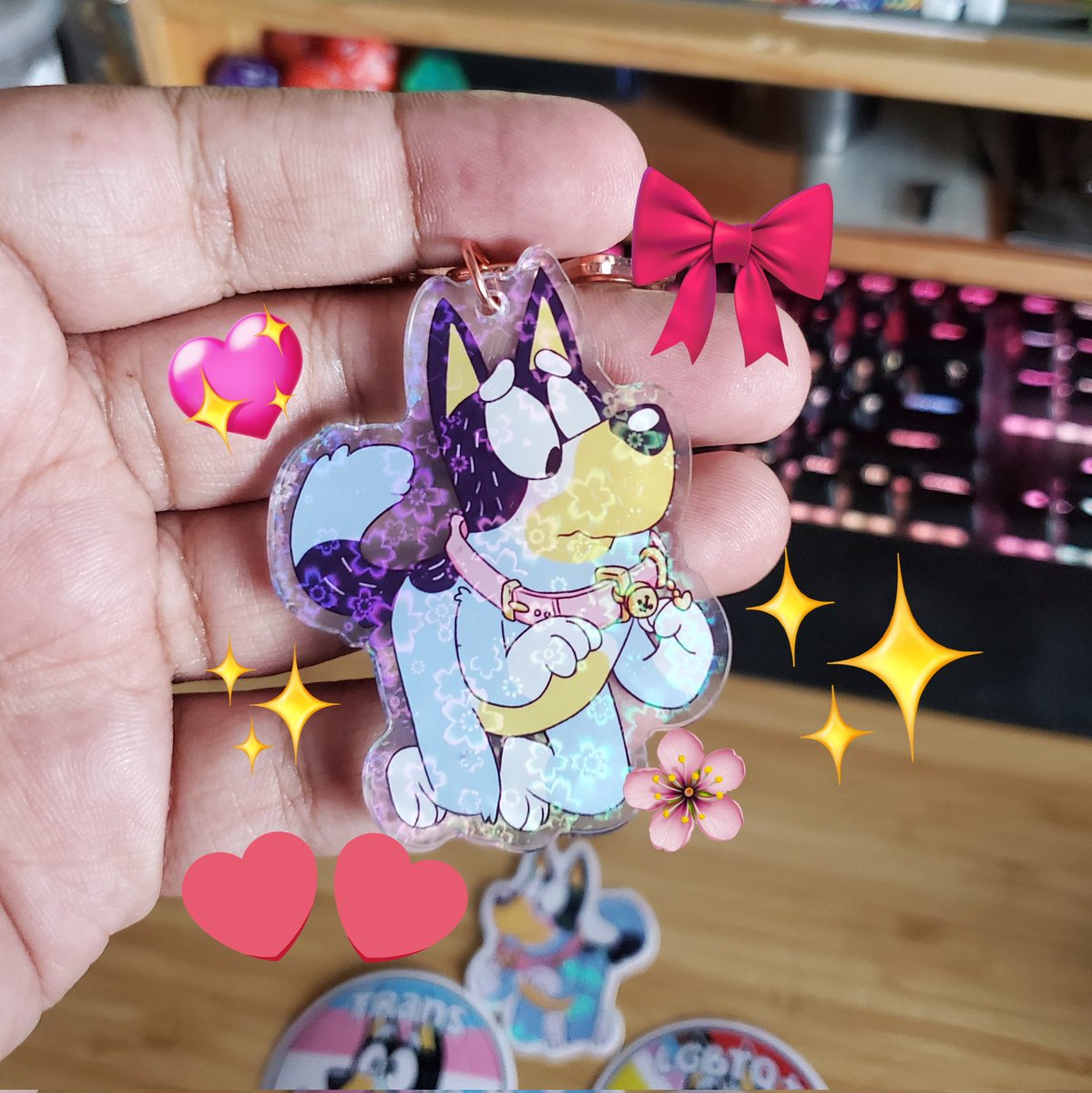 Shaiibey's tweet photo. Sorry the weather isnt great today so I cant show off how sparkly everything is ✨ https://t.co/FHZck8Lk9f