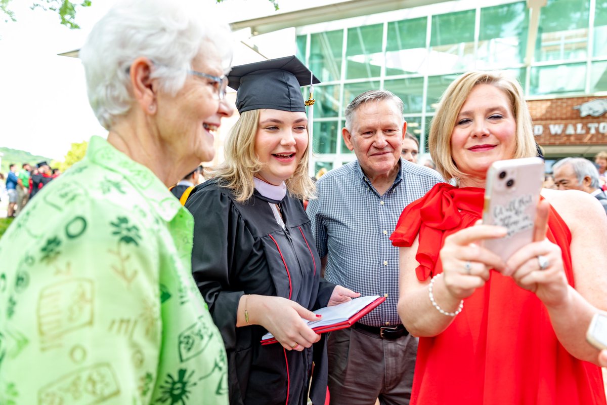 Congratulations #uark23 – you did it! <a href="/uarkstudents/">Students On the Hill</a> ➡️ <a href="/arkansasalumni/">Arkansas Alumni Association</a> 🍾🐗❤️