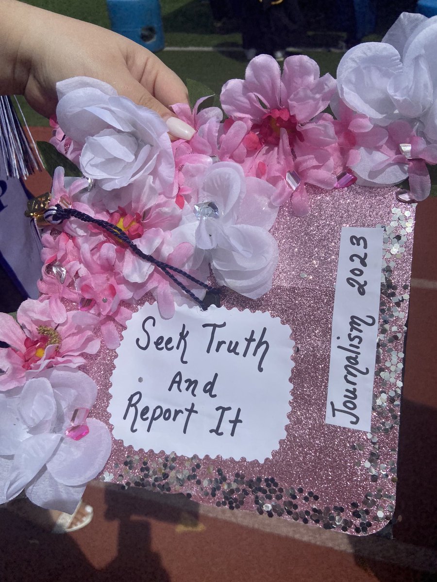 FarrishKate's tweet photo. The SPJ code, represented by ⁦@CCSUJournalism⁩ grad ⁦@adascher15⁩. https://t.co/nXVWzcYu1S