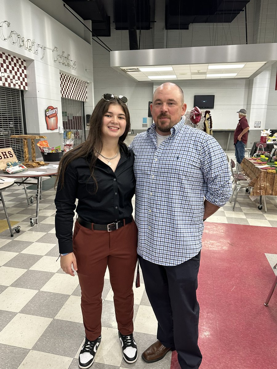 Makenzie Russell 2025 3B/SS tweet media