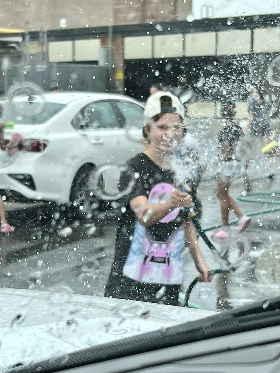 Awesome 6th grade car wash <a href="/School9E/">School 9E</a> <a href="/OSchoolsPR/">Oceanside School District #OSD_NY</a>