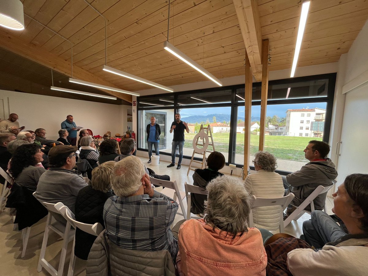 Aixequem tweet media