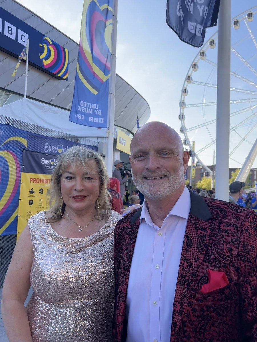 VisitBritainBiz's tweet image. #Eurovision final night 🤩Our CEO @patriciayatesVB and @VisitEnglandBiz Director Andrew Stokes #UnitedByMusic #Liverpool #LoveGreatBritain 💃🕺