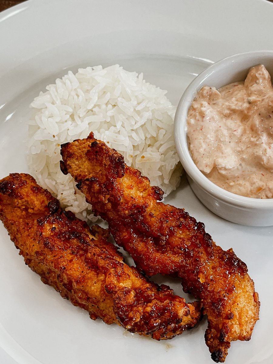 usujason's tweet photo. Sticky teriyaki chicken tenders with spicy kimchi ranch dipping sauce. #KitchenZen https://t.co/xnkhK5Iuik