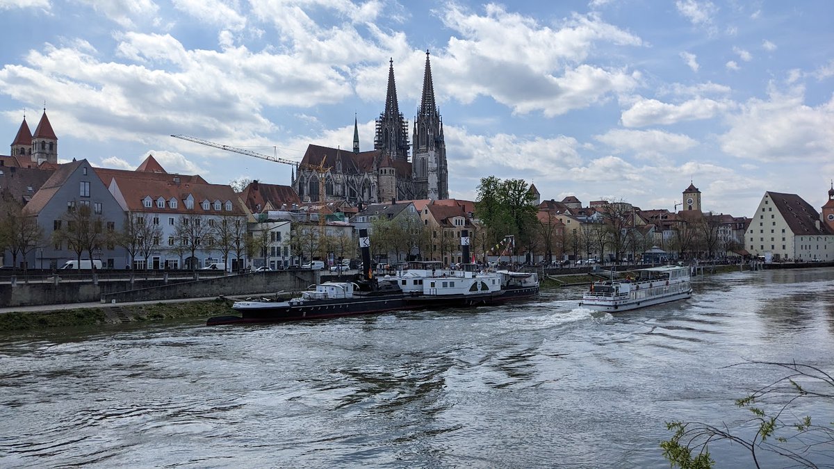 AustinExplorer's tweet photo. Apr 27 - In Regensburg, Germany.  Boat is docked next to Königliche Villa near center of town. Lunch is at Wurstkuchl, the oldest continuously operating restaurant in the world (1135). We walk and bike for miles on our own after our walking tour of the city. https://t.co/E0xqG3Q0Sy