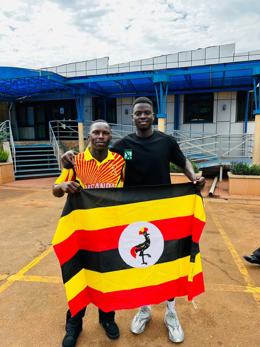 KDanger66's tweet photo. 🖤💛♥️ https://t.co/kWoIBcLbQG