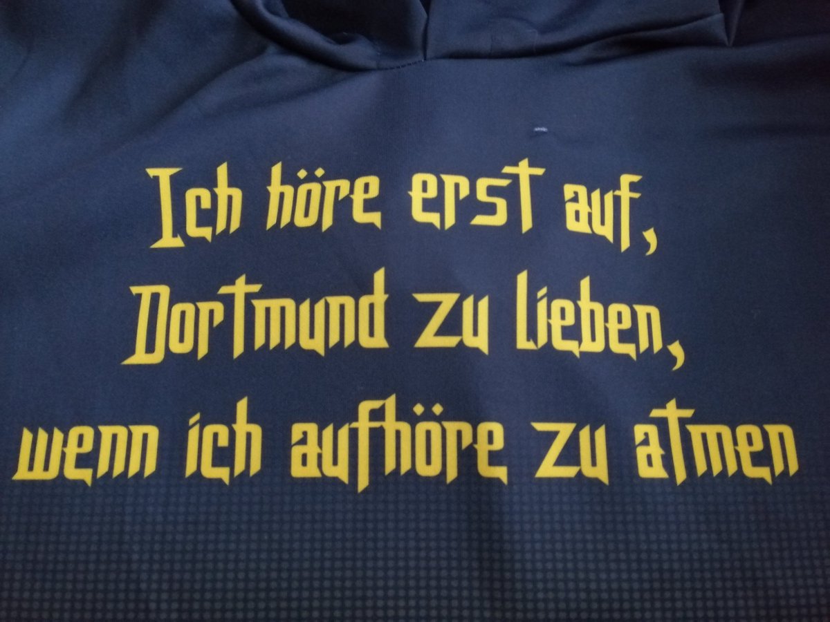 #Gio macht die Hand voll. 🖤💛💪🖤💛🫶🖤💛🫶🖤💛🫶

That' s it. Großartig Jungs
🖤💛🫶🖤💛🫶🖤💛🫶
Unser Traum LEBT weiter
🖤💛🫶🖤💛🫶🖤💛🫶
#BVBBMG