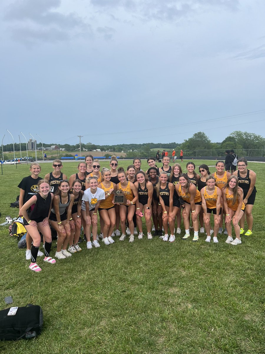 FestusGirlsTF's tweet photo. Back-to-back District Championships!

Great job Tigers! 

🐯 https://t.co/d7Hfo1U2Dg