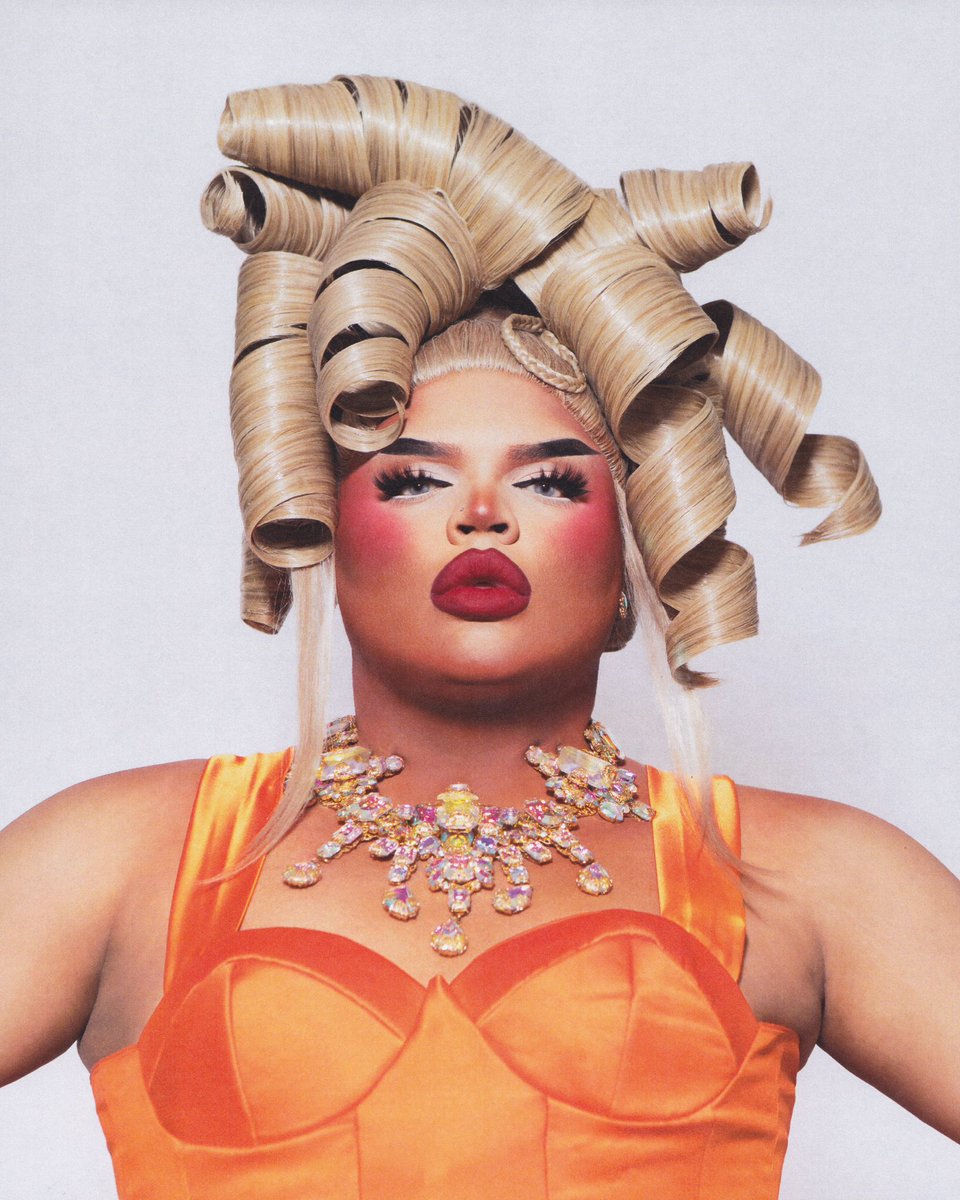 TheKandyMuse's tweet photo. SUPER MODEL OF THE WORLD! @RuPaulsDragRace @RuPaul 🏁⭐️

📸: @T4NN3RINA https://t.co/2NCSI76iSk