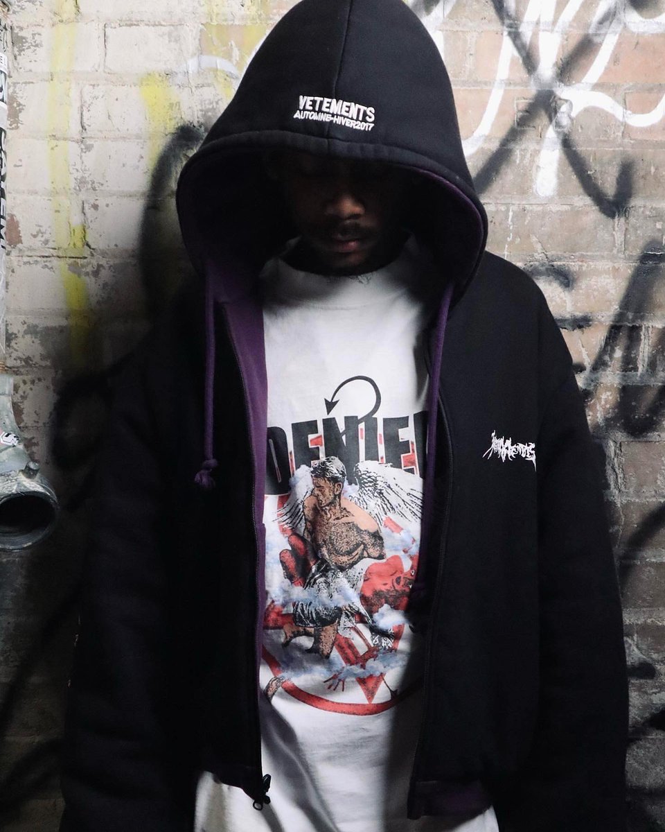 wavvyjosh's tweet photo. Both tees available now in both colors online ! 
https://t.co/y4y8Vfu9Ty https://t.co/Ib9FjKt3k9