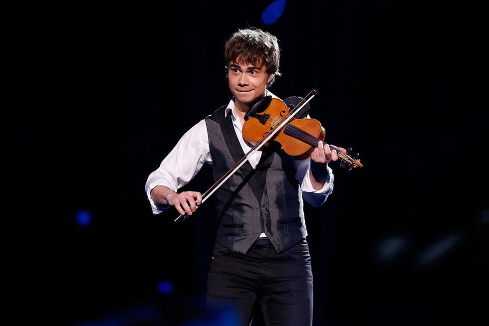 lavenderbluex's tweet photo. since we are sending past winners Norway send him one more time so he can fuck them over for robbing Alessandra #Eurovision2023 #Eurovision #ESC23 #ESC2023 https://t.co/B4WXcdksjN